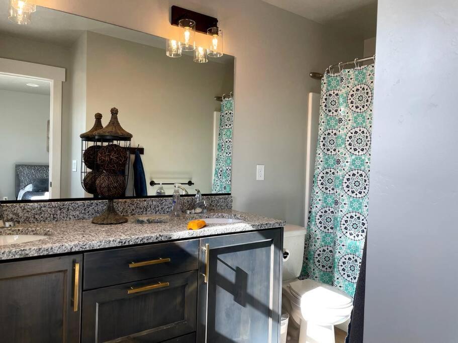 Lovely Condo! W/ Free Recreational Vehicle Parking جاردن سيتي المظهر الخارجي الصورة